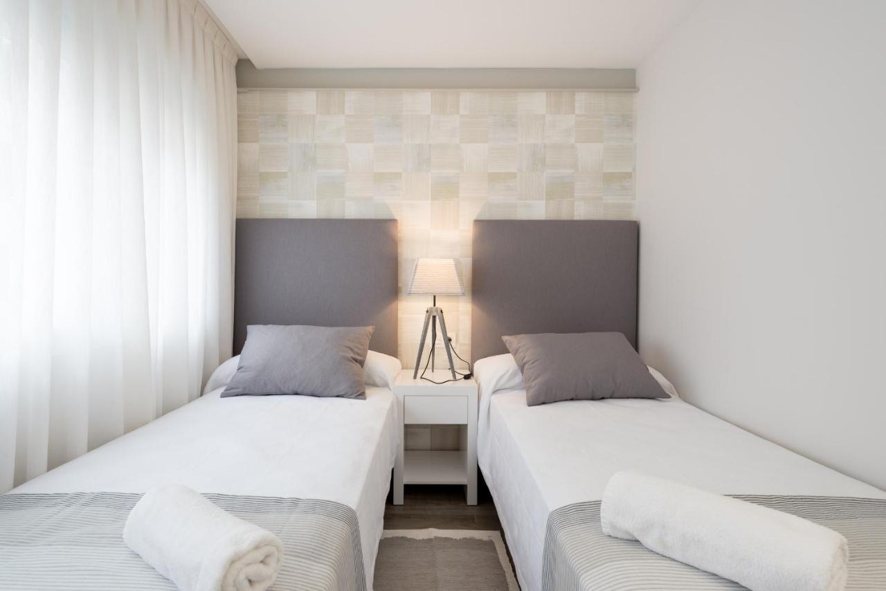 Puerto De Malaga Premium 3 Bedrooms Apartment エクステリア 写真